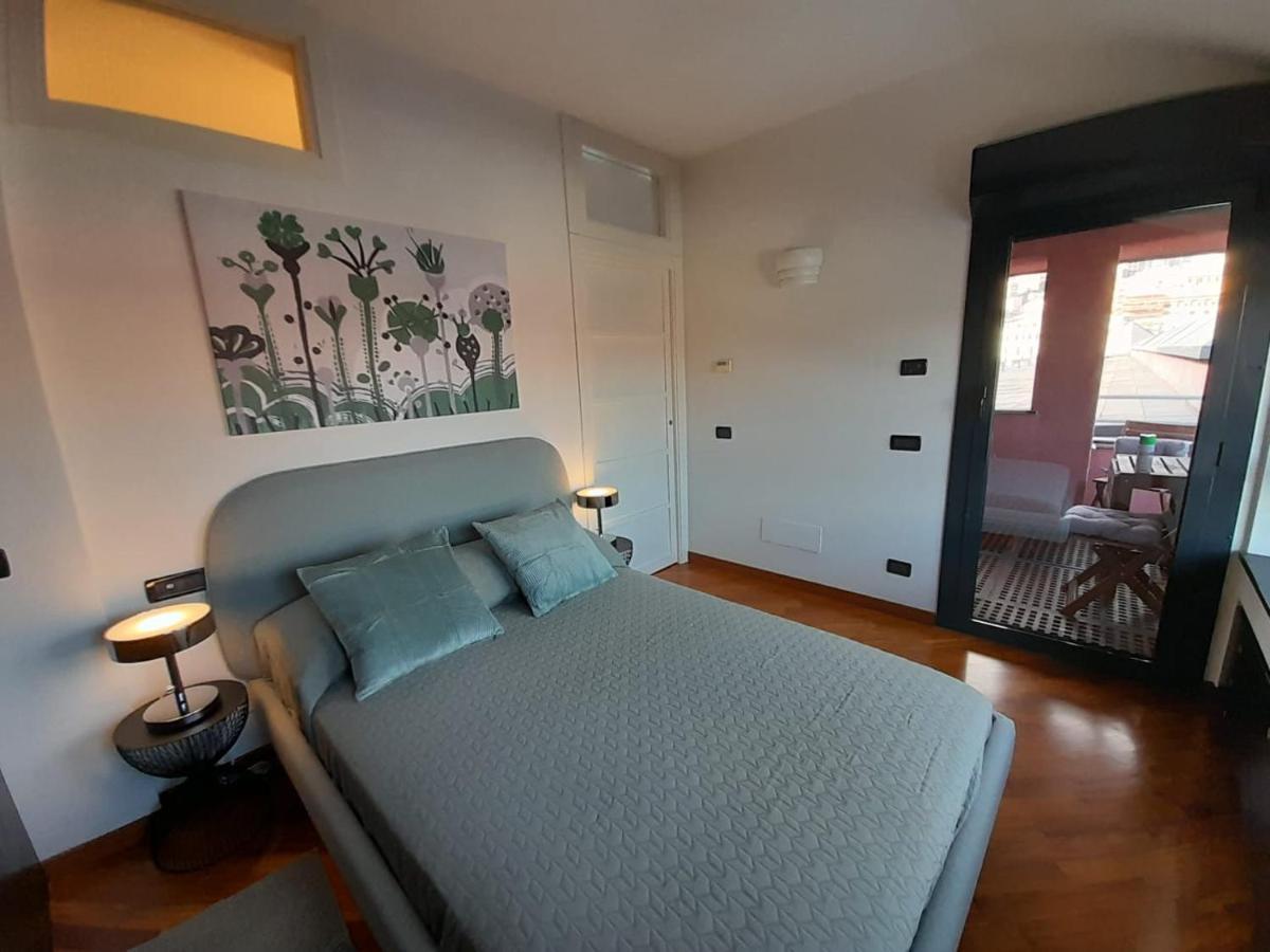 Bilocale Vista Mare Con Terrazzo-Porto Antico- Parcheggio Scontato Lägenhet Genua Exteriör bild